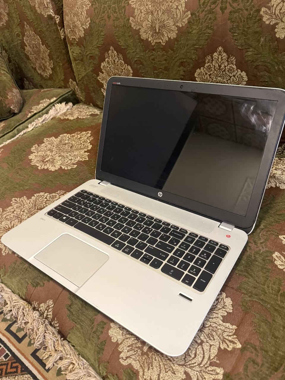 � لابتوب HP للبيع بحالة ممتازة/175الف
🔹 المعالج: AMD A8-5550M بسرعة 2.10GHz
🔹 الرام: 4GB
🔹 الهارد: 500GB HDD
🔹 كارت الشاشة: AMD Radeon HD Graphics
🔹 النظام: Windows 10 Home نسخة 64bit
🔹 الشاشة: حجم كبير ووضوح ممتاز
🔹 البطارية: جيدة
🔹 الجهاز نظيف وخالي من الأعطال وجاهز للاستخدام
***********
