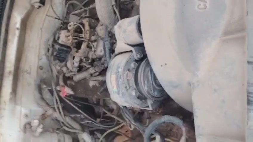تحيه طيبه
للبيع مكينه 350 دوش نضيفه وكير 700 شرط الشغل وضفيره وعقل *********** مكاني كوت
