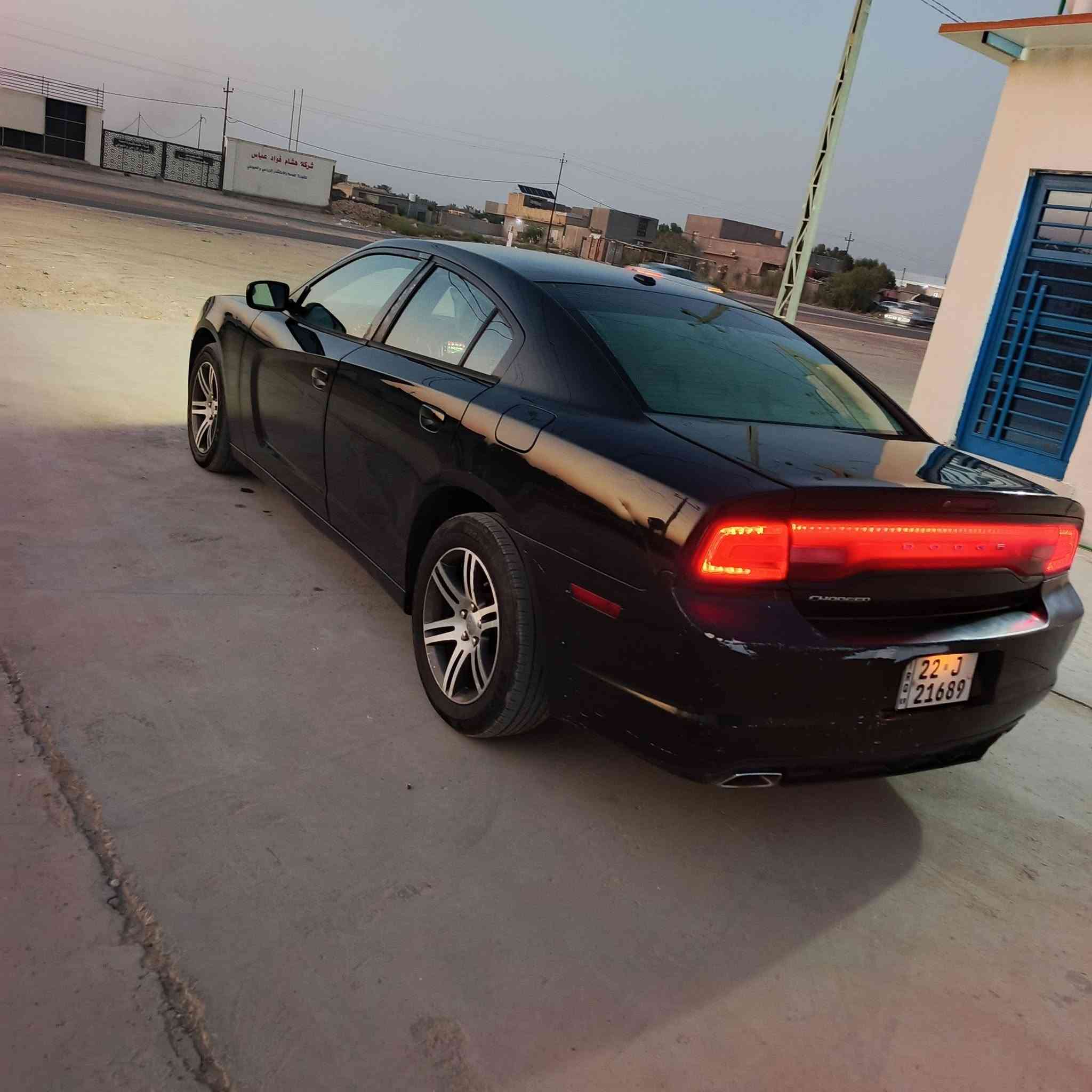 سلام عليكم جارجر موديل 12 وراد امريكي حادثه كلين محرك.     3600 محرك كير حداديه تبريد كفاله.            سياره بس بيه صبغات قليله بدون ضرر اذر طخات رقم ربيل سنويه 28 تحويل مباشر مكان سياره بابل الحمزه الغربي سعر 127 نتصال ع رقم ***********. ‏‪***********‬‏

