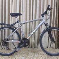 بلااااش  دراجة نوع جبلي ماركة GT جيتي أمريكي غني عن التعريف نظافة 95/%...