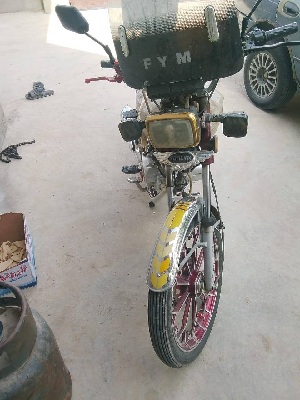 السلام عليكم سيفان 24للبيع
كهربائيات كلها شغالة بية ملاحضات بسيطة باقي التفاصيل خاص

الصينية موجودة. السعر 550بيه مجال قليل 

(ملاحضة الجنطة مو وياهة) مكاني كنعان
للستفسار ***********
