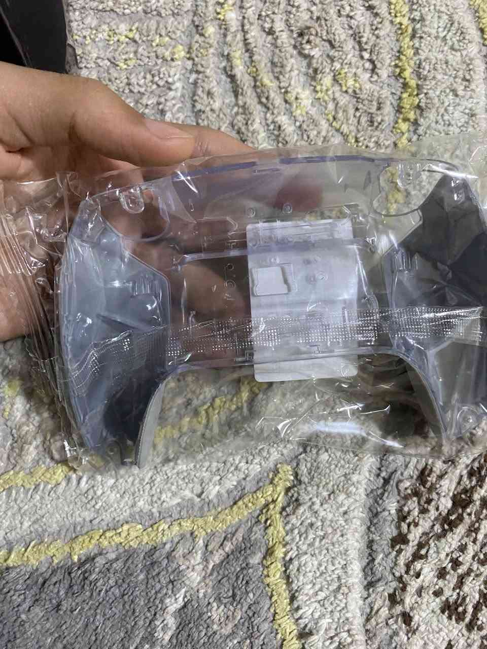 🏷️ عرض بيع قطعة eXtremeRate RISE4
• النوع: 4 أزرار خلفية (Paddles) ليد PS5.
• المميزات: نسخة الربل (Rubber Grip) + أزرار شفافة.
• الحالة: نظيفة جداً وكاملة مع الفلاتر.
• السعر: 45,000 دينار (قفل).
• المكان: [البياع].
• للتواصل: [***********].
م
