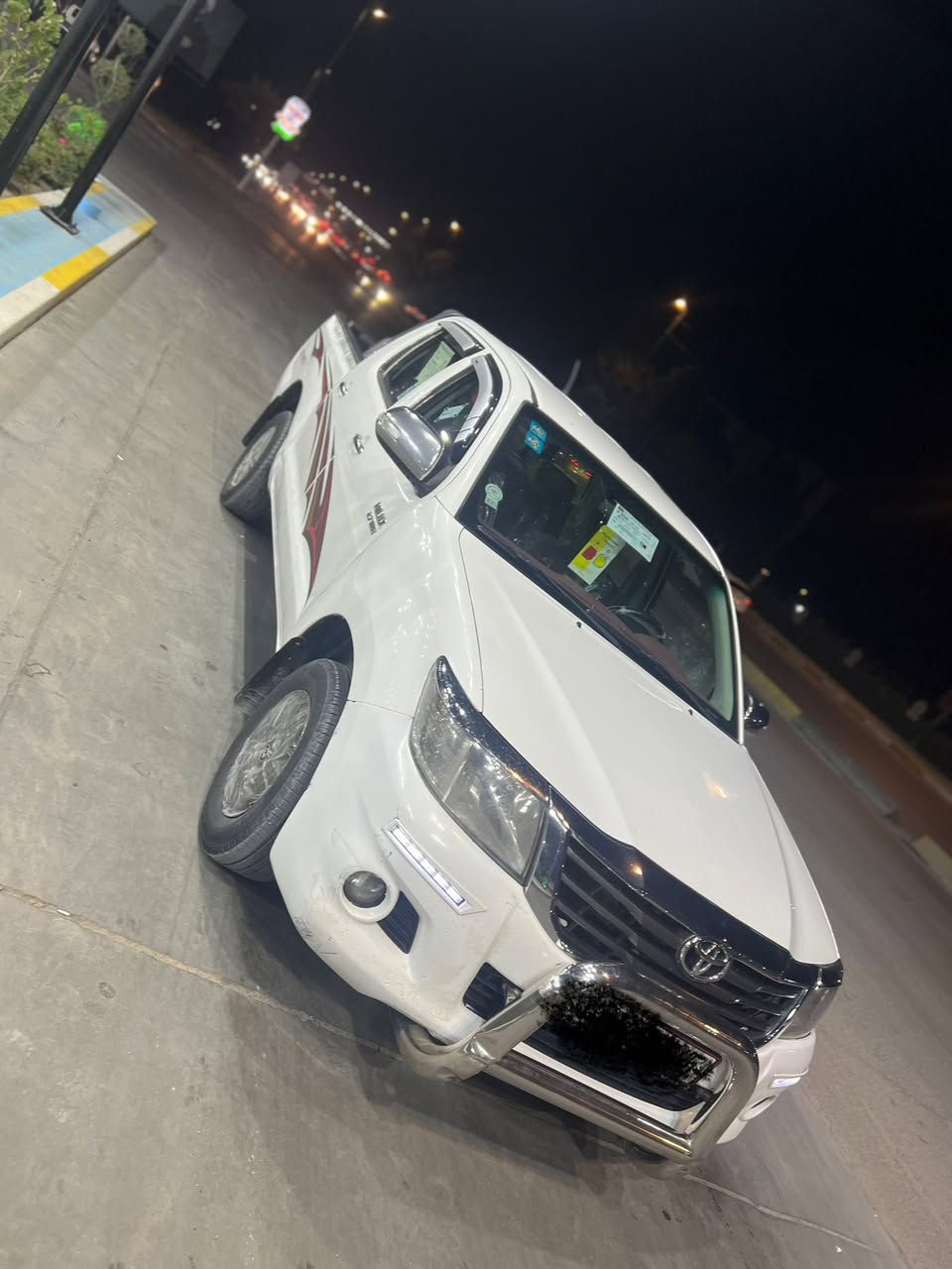 الهم صلي على محمد وال محمد 
سياره بيكم تويوتا هايلوكس موديل 2014
شاشه تحكم ستيرن كأمره 
رقم بغداد الدولي 
مكفوله كفاله 
مكان السيارة بغداد البلديات 
رقم ***********
السعر 208 وبيه مجال
