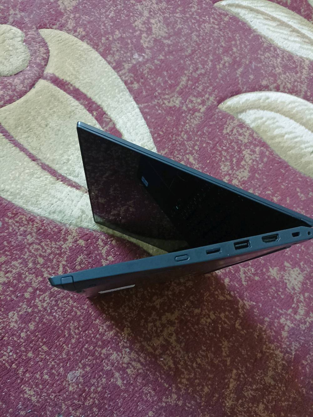 لابتوب لينوڤو مواصفات قوية نظافة 95 % بسعر مناسب
الجهاز استخدام شهر واحد فقط
المواصفات:
1) بصمة اصبع
2) قفل كاميرا 
3) كيبورد ضوئي (عربي ليزري)
4) شحن Type C
5) شاشة قلاب، لمس 10 اصابع
6) معالج Core i5 الجيل العاشر
7) رام 16 گيگا
8) هارد SSD 512
9) كارت الشاشة داخلي 8 گيگا
10) لابتوب خفيف ، سلم،  حجم صغير 

++ الملحقات ++

1) جنطة
2) شاحن اصلي
3) باد ماوس

السعر 350 الف وبي مجال للشراي
تتوفر خدمة توصيل