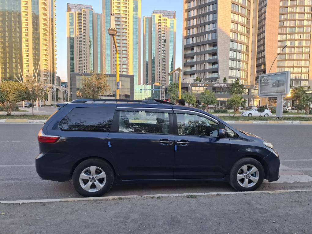 رقم  شمال  جديد هزا جديد 
كير  بشرط محرك مفتوح بشرط 
تحويل  مباشر   تبريد  تدفئه  بشرط 
٤ تايرات جدد   صدر جديد 
سونر  بل صورا  موضح  كامل    اتصال  فقط غير موجود  عل فيس بوك   واتس اب *********** 
 سعر 155 ومجال بصيط أربيل, العراق
