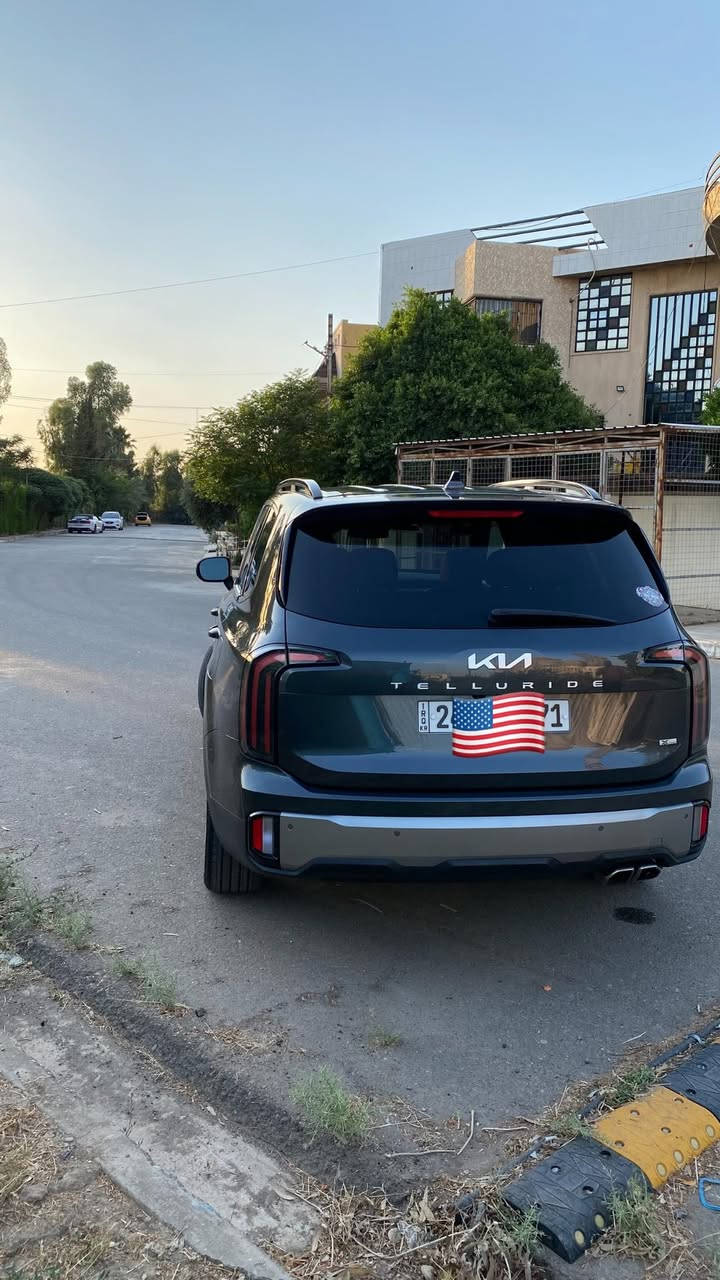 للبيع فول مواصفات و4x4 وبدون ايرباك 🔥✅
كيا تيلورايد 2023 X-LINE
فول مواصفات ✅  
⭕️سلايد
⭕️كشنات تدفئة تبريد
⭕️ستيرن تدفئة
⭕️كشن جلد طبيعي يجي بس بالفول مواصفات
⭕️مرايات شفط
⭕️دفع رباعي
⭕️باك لايت ليد 2024
⭕️الستايل يصير دارك كلوصي
⭕️حمالات طرفية بالسقف
⭕️صندوق كهربائي سمارت
⭕️ 4 عدسات Led 
⭕️رادارات  360 درجة
⭕️كيجات دجتل
⭕️شحن لاسلكي
⭕️7 مقاعد vip (منفصل)
⭕️دخول ذكي
⭕️شاشه كبيرا 
⭕️ويل 20 بلادي اسود
⭕️تحديد مسار 
⭕️نقط عمياء 
⭕️هيتر كشن 
⭕️كشنات كهرب 
⭕️تثبيت سرعه 
⭕️خمس وضعيات قيادة
⭕️اوتو هولد 
⭕️اوتو بريك
⭕️حساسات امامي وخلفي 
⭕️نقاط عمياء
⭕️تايرات مشلن
⭕️رقم مميز مع السيارة هدية🙏

 ضرر السيارة : جدا خفيف بصفحة اللايت وصار بيها صبغ بالحافة شبر وتعديل بسيط بالجاملغ
 بدون ايرباك بشرط ✅
كير ومحرك ذهب بشرط ✅
السيارة ماشية : 22،000 فقط
لمعرفة السعر :***********📞
