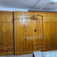 غرفة نوم • نضيفة • مستعملة أقل من سنه