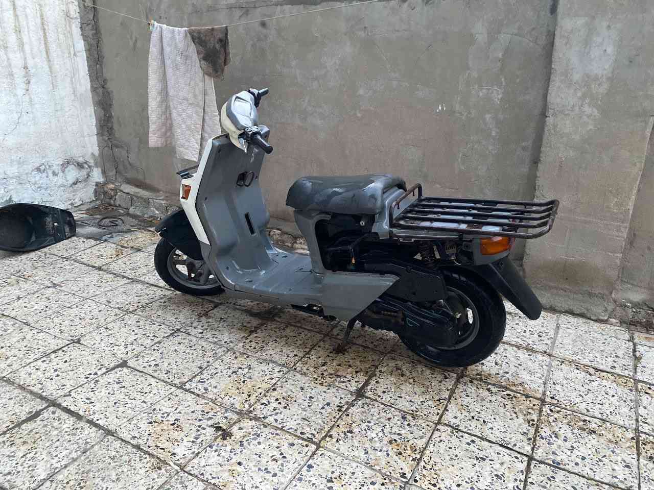 دراجة بيكم للبيع الدراجة فجأة طفت ما اعرف شبيهة السعر 125 وبيهة مجال ***********
