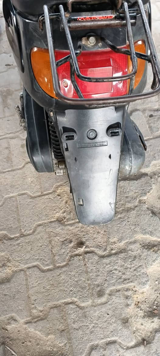 السلام عليكم دراجة منغولي مفتوحه كلشي شغال سلف هندر كهربائيات عدادات كله شغاله السعر 325 ناصريه المركز ***********
