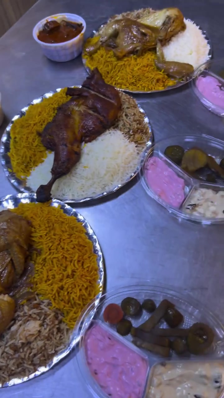 سلام عليكم زبائن مطعم الحطاب 
اليوم وفرناكم العرض الاقوه 
نص دجاجه قوزي مع تمن و مرك و مقبلات وخبز 
شرط الكميه المداره تجي للمطعم تلكاها نفس الكميه 
يتوفر توصيل كافه الكرخ 
عنوان المطعم حي الجامعه بدايه شارع المركز رابع محل ع يسره


**إذا كنت صاحب هذا الإعلان وتريد حذفه لأي سبب، رجاءا أرسل رسالة إلى الدعم الفني**
