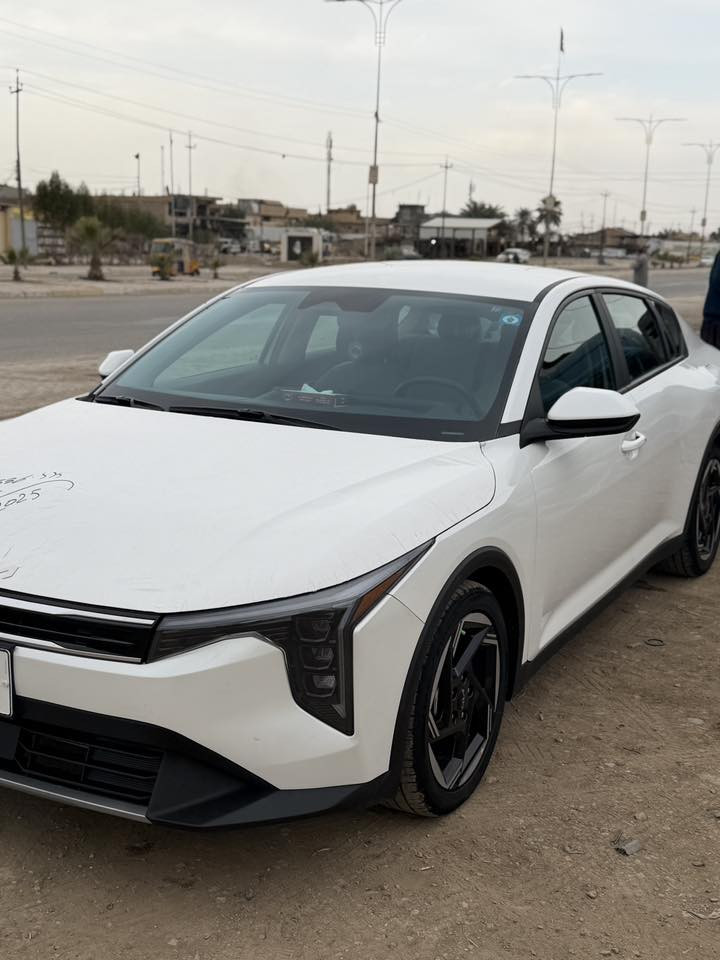 كي فور 2025
رقم بغداد مواصفات LX المعروفه 
السعر 180 بيها مجال 
الظرر جاملغ فقط بدون دواخل 
الاتصال ***********
