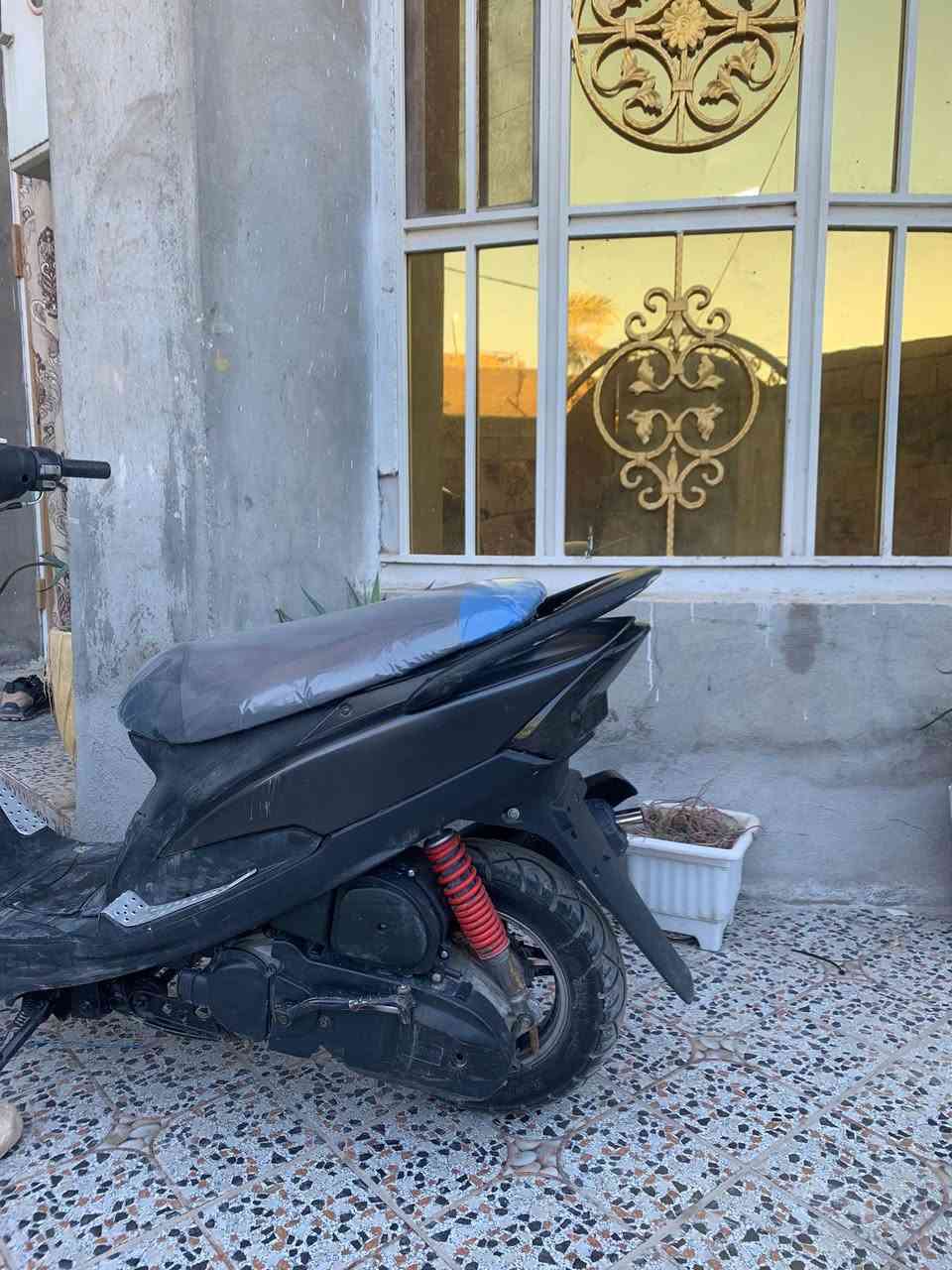 سلام عليكم.
ماكس عدله للبيع بوشه 55 شلعه شرط تعلك بيك معدل طيران مكينه مكفوله من تنقيص وتبخير كهربايت  كله شغاله سلف هندر نكره ماناقصه شي صالنصه اف ام صوته طرب وياله نجمه سلف 55 سعر 530 وبيه مجال  مكان حصوه حي شهداء رقم ***********
