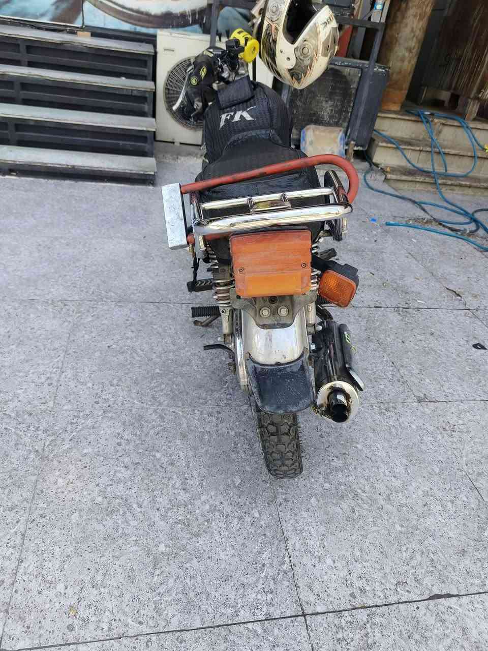 سلام عليكم 
ماطور بارت سوري 150cc مكينه كبس بس عايزة بستم الماطور  يمشي مابي شي ويمشي معدل عادي عايزه ترتيب شويه اضويه امامي كله شغال خلفي لا تانكي تعبان  وكشن تكدر تغلفه رايده ب 325 وبي مجال او مراوس بارت 200 وانطي فرق لازم الماطور نضيف. والرزق على الله


**إذا كنت صاحب هذا الإعلان وتريد حذفه لأي سبب، رجاءا أرسل رسالة إلى الدعم الفني**