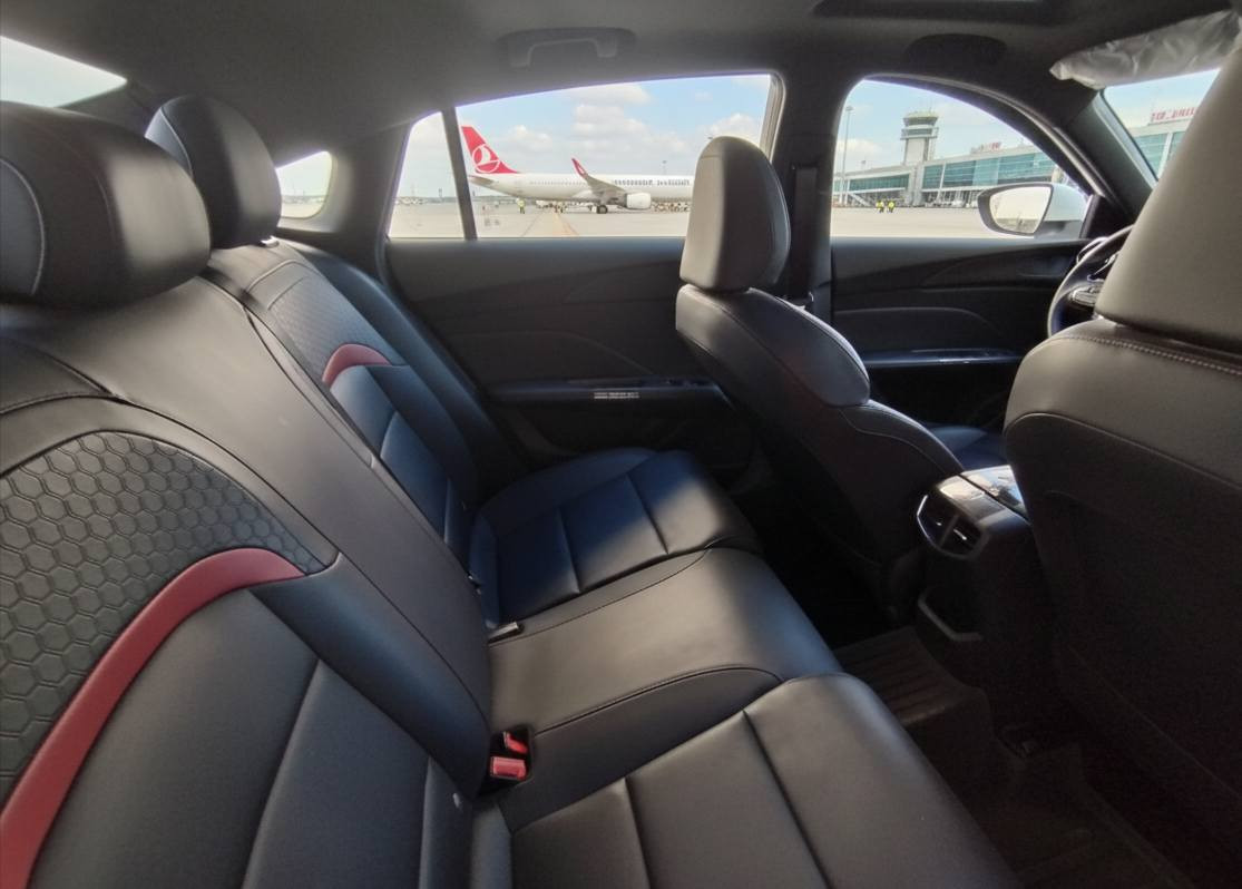 ام جي موديل 2025 ضمان 100,000 كيلو متر وثلاث سنوات شرط التحويل الهزه 27 مسجله بل سنويه 24 على مود الضمان فول مواصفات مرايات شفط ايشاره ترحيب صندوق عد الوقوف الشخص بصمه عدد اثنين تبريد قطعتين بانوراما حساسات خلفيه رادار تحديد سرعه قياده ذاتيه كاميرات 360 درجه العدد اربعه🇹🇷 ماشيه 18 الف مكفولا كفاله عامه بشرط جلخ واحد ما بيها شاشه الاصليه تصوير الشارع في الكامل كاميرا مراقبه السياره فول مواصفات تنفس طبيعي بشرط على البنزين العادي مكان السياره موصل حي صدام رقمها اربيل السعر النهائي قفلها 118❤🫆�
***********🇭🇺📞
***********🇮🇶📞
