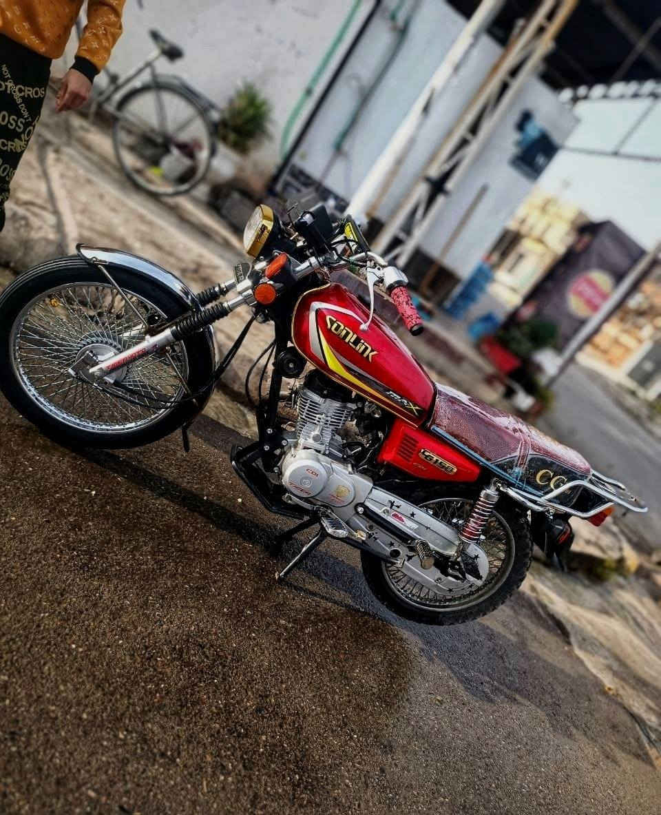 (‏طبعاً من رخصة اخوي صاحب الكروب)
                 شلونهم الشباب

المعروف لا يعرف دراجه تايكر وزن ثقيل موديل
(2020)
أصحاب الخبرة يعرفون محرك ال (20)
شكد قوي
 اخوان الدراجه كدام عينكم نظافه فول
ما شاء الله
 وبل واقع بعد انضف واحلى من التصوير 
 تاخذ الدراجه من يمي شرط ربع ماتصرف 
عليها
 وهم شي بل دراجه هيه المكينة والمكينة شرط
 ما مفتوحه جيب اي فيتر يعجبك وتعال افحص الدراجه
(وكل الحب والاحترام الكم )

(***********) (‏‪0770 362 1192‬‏)
