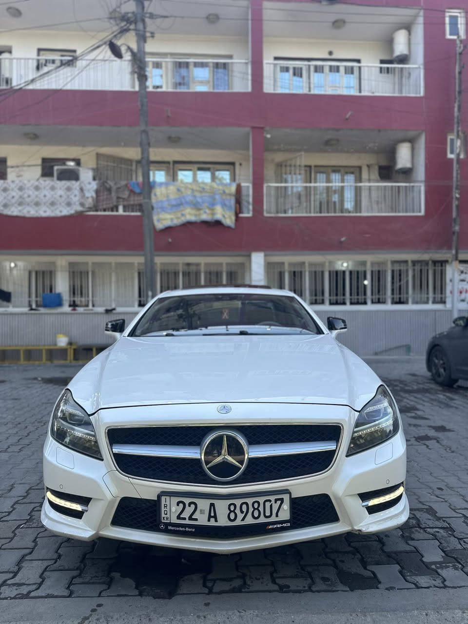 مرسيدس CLS-350 موديل 2012
مواصفات خليجي وكالة اربيل
فول مواصفات 1/1

المواصفات:

محرك V6 ستة سلندر 
بردة كهرباء
سلايد
اوتو بارك

السيارة نظيفة جدا

كشنات جلد VIP

بريك بصمة

شاشة

كاميرا

تبريد مركزي

لايتات عدسات و LED

حساسات أمامية وخلفية

أربع تاير ويل جديدة وكالة

الحالة:

نظافة 100%

كامل سيرفس، بدون نقص أو صرف

السيارة نظيفة 
السعر 22،000$ وبيها مجال

المكان: بغداد 

للاستفسار ***********
