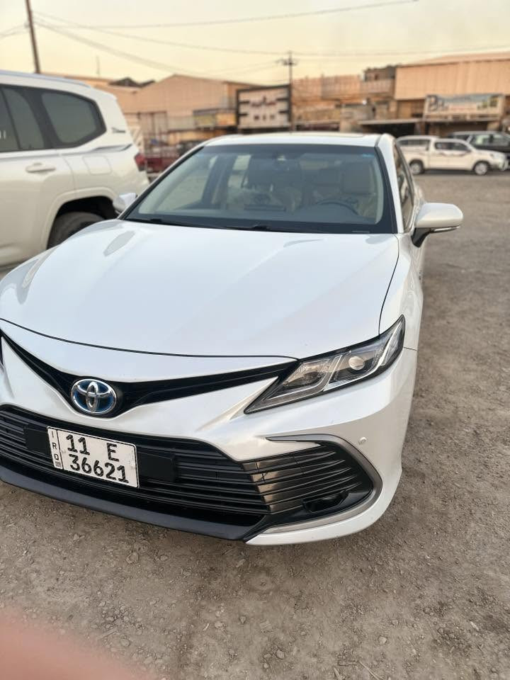 كامري 2024  GLE  بغداد بأسمي وكاله عبد الطيف  خليجي  فقط رصعه بسيطه في التكمه كما موضح بصوره  عنوان بغداد جسر ديالى  
رقم ***********
