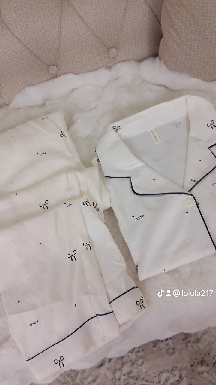 #اتراكات نسائي كل القياساات متوفرة 
سعر القطعة 🔟


**إذا كنت صاحب هذا الإعلان وتريد حذفه لأي سبب، رجاءا أرسل رسالة إلى الدعم الفني**