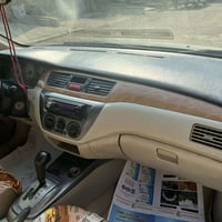 لانسر للبيع موديل 2010 محرك2000 لا دوانز ولا هم يحزنون رقم اربيل يعني ...