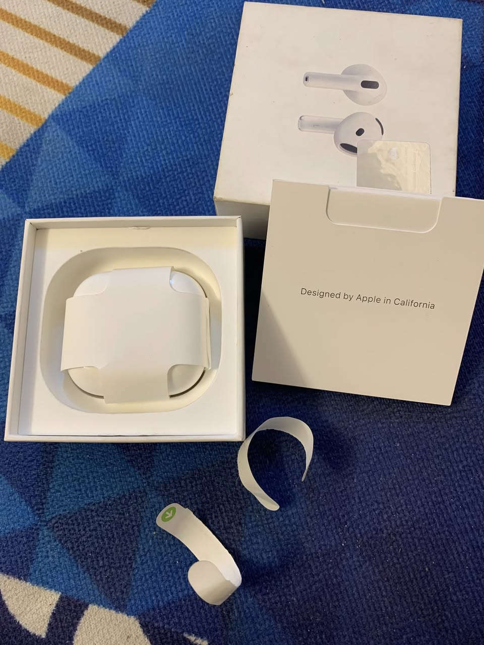 سـمـاعـة ايـربـود 4 الجيل الرابع احدث إصدار جديدة واستعمال جداً قليل الله شاهد الـسـعـر 180 وبيها مجال


**إذا كنت صاحب هذا الإعلان وتريد حذفه لأي سبب، رجاءا أرسل رسالة إلى الدعم الفني**