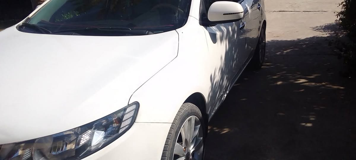 سلام عليكم شباب كيه سيراتو موديل ١٢  السعر 122$ .   السياره فول مواصفات بانو راما معه الريموت مكان السياره بغداد قضاء الطارمية منطقه الزور الخاص مفتوح


**إذا كنت صاحب هذا الإعلان وتريد حذفه لأي سبب، رجاءا أرسل رسالة إلى الدعم الفني**