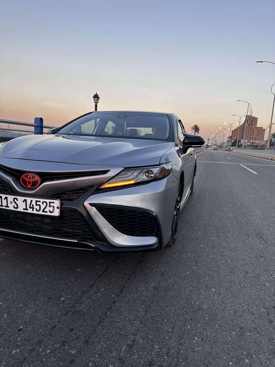 السلام عليكم
كامري Xse2022 للبيع اللون سلفر بدون ايرباك الضرر جاملغ خلفي جهة السايق فقط وقبق الصندوك ماشية 38 ميل
فول مواصفات السيارة لونين بلادي من الشركة شاشة جبيره+كامره خلفيه+تدفئه بالكشنات+رادار امامي +تحديد مسار+رادار خلفي تحذير اصطدام+رادار جانبي نقاط عمياء+هند بريك بصمه 3 وضعيات فيادة+وضعية اوتو هولد+ترحيب بالدشبول شفتات بالستيرن تبريد قطعتين/ ومعروفه باقي مواصفات ال Xse مكاني بغداد السعر 225 ورقه
للتواصل - ***********
