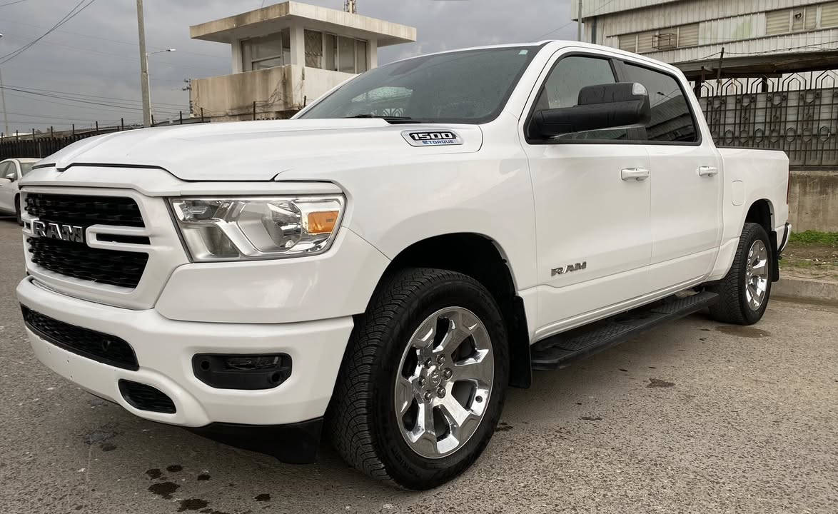 السلام عليكم
دوج رام امريكي  1500 

موديل : 2023
محرك : 3600 v6
ماشي : 18 الف ميل فقط 

بجم كبس 
بدون صبغ 
بدون ايرباك 
جامغ امامي صفحه سكن مبدل بلادي شركه 
سياره جديده ع وضع شركه 

بيع او مراس مع سيارات ارقام شمالي فقط

موصفات BIGHORN

بصمه
ابواب بصمه
شاشة وكاميرا دواره 
تحديد المسار
كشن واستيرن تدفئه 
دفع رباعي 4*4
تحديد السرعه
كشن كهربائي
بريك بصمه
كير موس
شاشه
تحديد السرعه

الموقع : اربيل 📍

سعرها : 285ورقه بيها مجال 

بدون رقم تترقم شمالي 
اربيل / دهوك/ سليمانيه 

للاتصال او استفسار على 📞
***********
