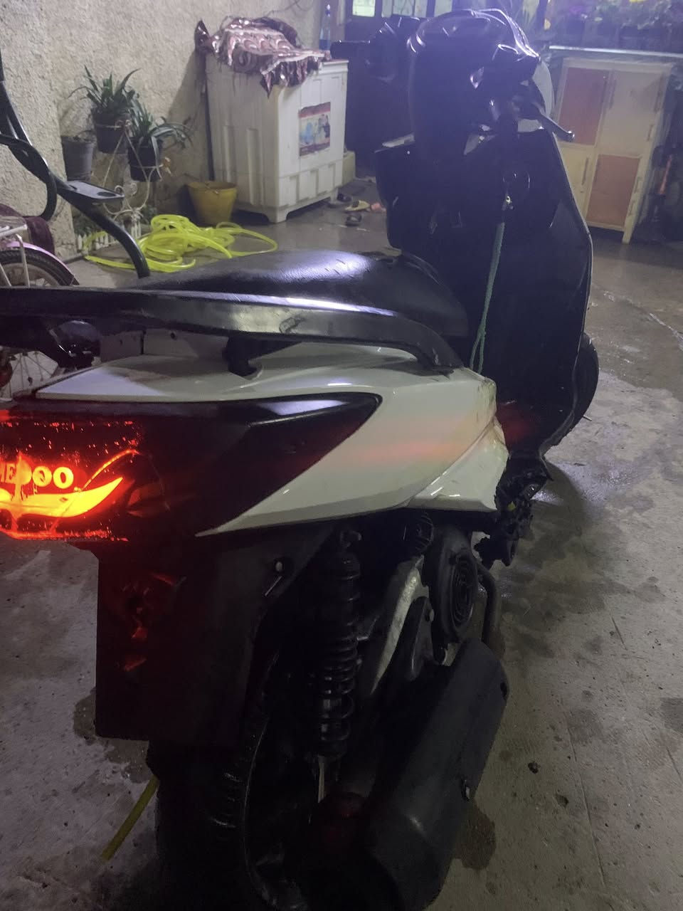 سلام عليكم سكنس فحل 58بلاد دراجه كاعده نقص ترايش ومثلث وخرز تعبانات بس شلعه ومعدل فولمكاني الدوره آسيا سعر 450متواجد خاص وهاذ رقمي ***********
