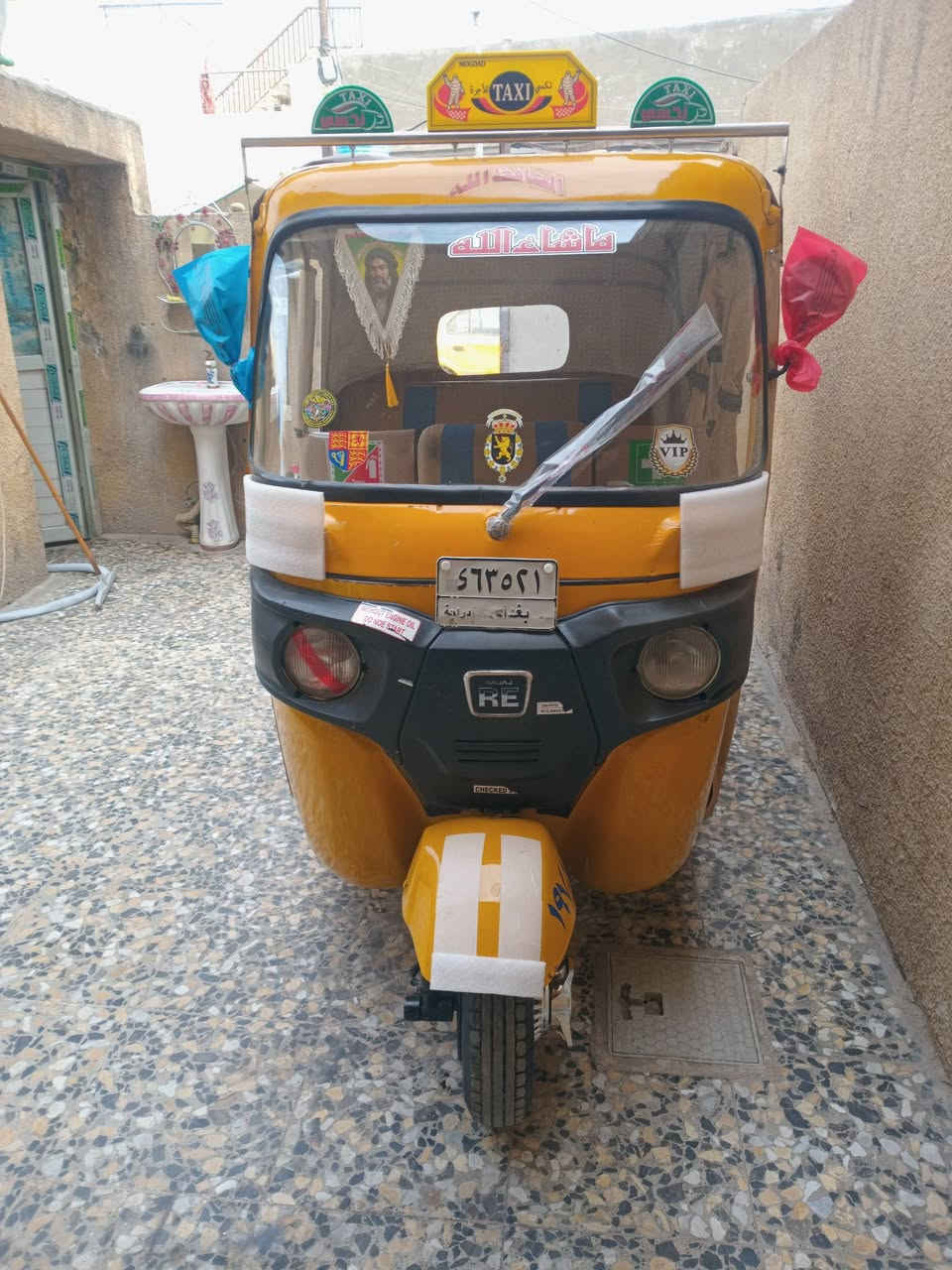 تكتك ٢٠ شهر ٤ رقم وسنويه للبيع مكاني بغداد الكماليه شراي يتصل ***********
