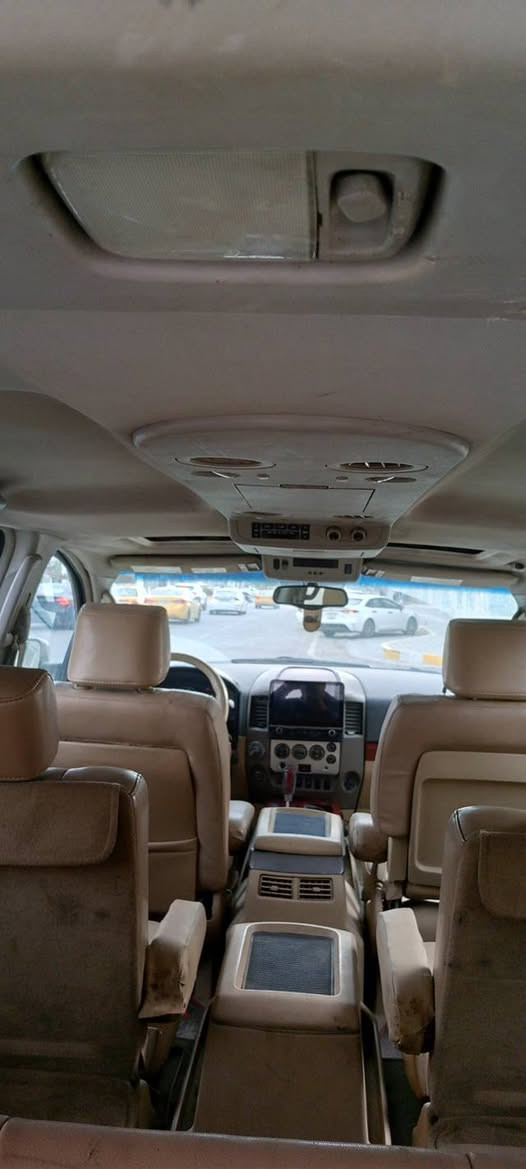 السلام عليكم 
للبيع سيارة نيسان ارمادا موديل 2007 وارد امريكي ..بأسمي رقم بغداد رقم دولي اللون ابيض 
حادثها جاملغ وبنيد بيها قطع صبغ ..ابيعها مصبوغ عام 
السيارة فول مواصفات محرك جيد كير جيد ..صدر امامي خلفي نظيف.. تدفئة كشنات .7 راكب ..تخم تاير اخو الجديد مع السبير..ويل كب عدد 5 بلادي ..بلوجكترات زنون عالي ناصيف زنون ..فتحة سلايد..تبريد خير من الله ..شاشة مع كاميرا ..السعر 68
مكاني بغداد العامرية 
للتواصل والاستفسار ... ***********
