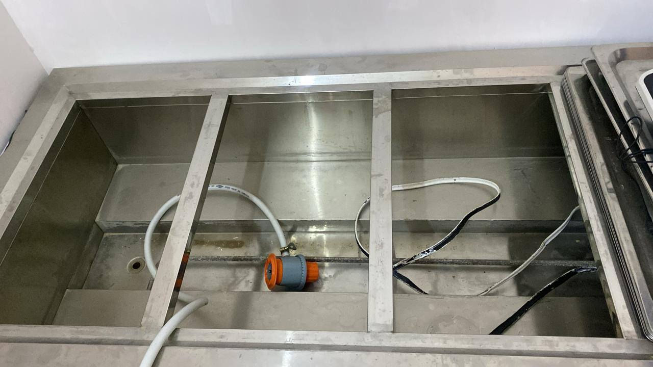 حماية اخت الجديدة إستعمال كلش قليل 4 بلانكات كهرباء وغاز تشتغل مكانها بلنجف السعر 400
***********
