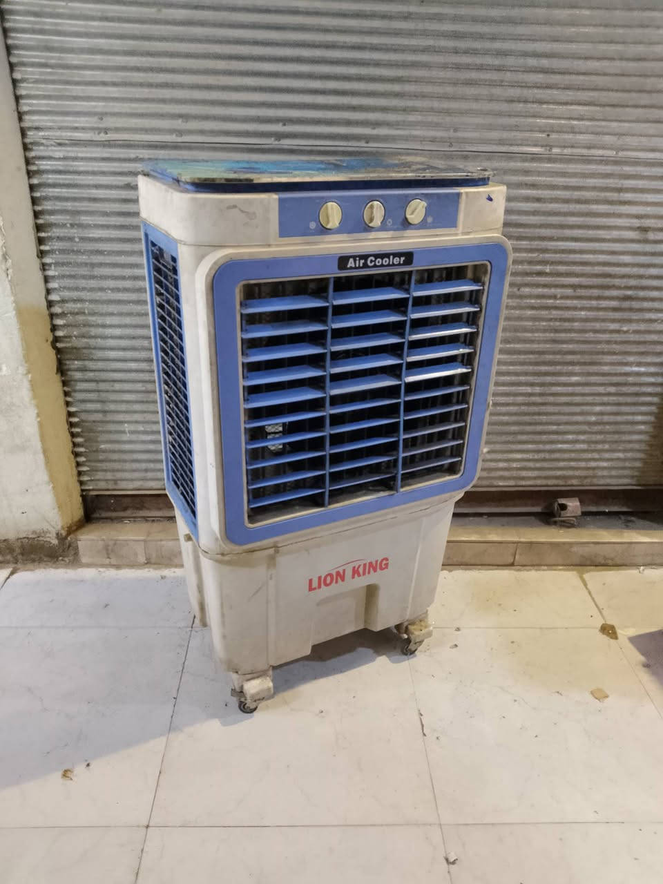 كنفيره شغال وديوان نظيف مابي اي كسر


**إذا كنت صاحب هذا الإعلان وتريد حذفه لأي سبب، رجاءا أرسل رسالة إلى الدعم الفني**