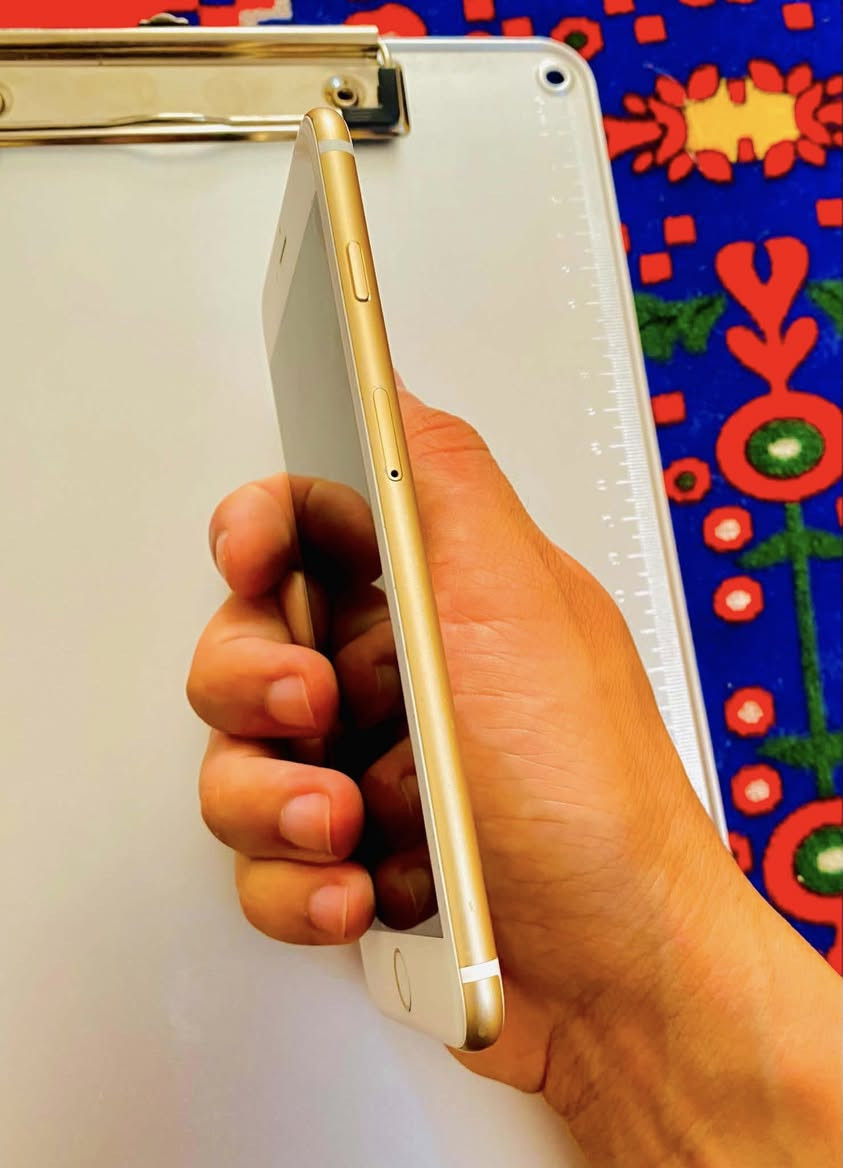 سلام عليكم 🫰🏻لبيع ايفون 6sبلاص بطارية 🔋 100شرط مبدلة اصلية على فحص وشاشة هم مبدلة اصلية تلفون مفول لخير من حيث نظافة لي بي ذاكرة 64اعيد واكرر تلفون جديد لون ذهبي اخواني اعزاء سعر تلفون ☎️ 100 وبس مجال جماعة 60و70لا يعلق اكو اشكال اسعار بس حسب نظافة …رقمي هاذ واي وقت حاب تتصل اتصل ***********!موجود خاص وعام اذا حبيت شوف تلفون اكثر
