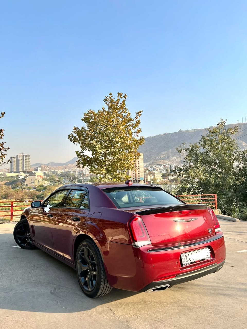 ‎اوباما كرايسلر S300 2021
للتواصل ***********
‎رقم بغداد 
‎سيارة وارد كندي 
‎مواصفات:
‎١-محرك 3600
‎2-تو ويل
‎3-ماشية 67000 كيلو متر
‎4-بصمة عدد ثنين
‎5-تشغيل عن بعد
‎6-حساسات خلفية وامامية
‎7-كاميرا
‎8-شاشة كبيرة 
‎9-كشنات تدفئة
‎10-كشنات كهرباء
‎11-تخم تاير جديد من شركة تاير مول( هانكوك) ضمان
‎12-بصمة ابواب 
‎13-شفتات ستيرن
‎14-نظام سبورت 
‎15-نقطة عمياء
‎16-اشارات بالمرآة الجانبية
‎17-لايتات زينون ليد
‎18-كشنات جلد
‎19-كماليات كاملة من شركة شنايزر
‎الحادث فقط جاملغ امامي جهة السايق مبدل جديد ومصبوغ بدون ايرباك ودواخل وصور الحادث بالمنشور
‎السعر ورقة 290 السيارة كاملة بدون اي نقص
