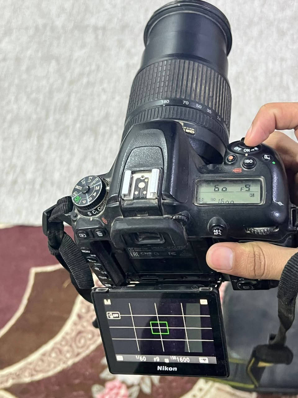 كامرا نيكون 7500 مع عدستين وحدة ١٨- ١٤٠
والثانية ٥٠ ملم.
مع اضاءة كودكس فلاش تحتاج تبديل بطارية فقط
وسوفت بوكس كلش نظيفات


**إذا كنت صاحب هذا الإعلان وتريد حذفه لأي سبب، رجاءا أرسل رسالة إلى الدعم الفني**