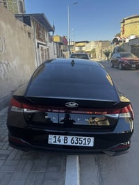 فول مواصفات ما عده الفتحه لون اسود ملكي  بصمة   دخول ذكي   حساسات  راد...