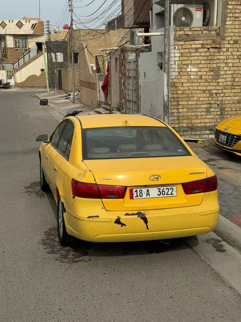 سلام عليكم سوناتا موديل عشره امريكي حادثها جاملغ وبنيد بدون دواخلً وبيها طخه بجاملغ الخفلي موضح مكينه كير تبريد تخم تاير ويل 17 حداديه خلفيه جديده بس الاماميه 70 بلميه  اخوان مكلف بلنشرً رقم بابل انكليزي بسمنه مكان كربلاء ***********
