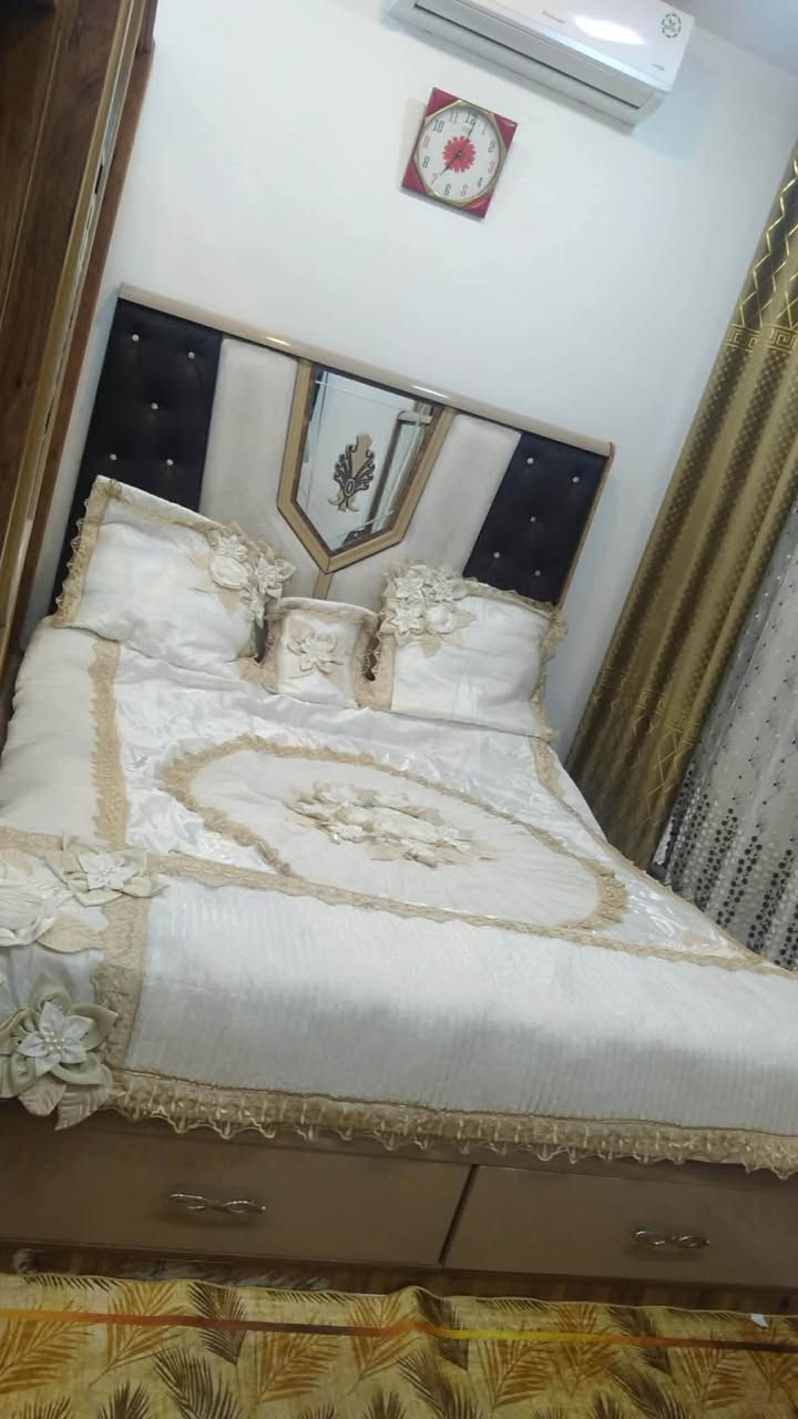 للبيع غرفة ضخمة بس نقص صوماية


**إذا كنت صاحب هذا الإعلان وتريد حذفه لأي سبب، رجاءا أرسل رسالة إلى الدعم الفني**