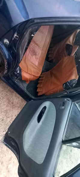 سياره للبيع نوع كيا سيفيه موديل ٩٥ رقم بغداد مكينته صغير كير عادي مكفولات شرط سياره خير من الله تجي تفحص صدر جديد تخم تاير للاستفسار ***********
