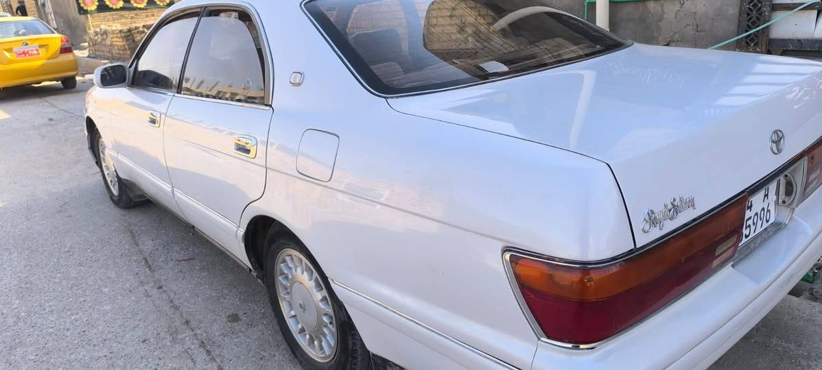 السلام عليكم بطه منفصل موديل 1993 رقم انكليزي مكفوله  عده بين البيبان اربع اصابع
مصبوغه عام للجماليه
مكينه2500 ديلكو
تبريد بس غاز الكمبريس شغال
حداديه 70%
مكينه وكير خير من الله
تحويل ثاني يوم
السعر60 وبيه مجال
مكاني ناصريه مركز


**إذا كنت صاحب هذا الإعلان وتريد حذفه لأي سبب، رجاءا أرسل رسالة إلى الدعم الفني**