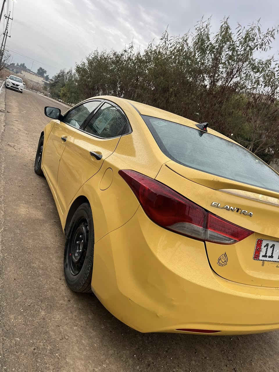 النترا أمريكي حادث بسيط بين البابين بدون دواخل وبيها طخات بسيطه موضحه بالسونار موديل 13 
السياره باسمي تحويل مباشر مشروع وطني 
السياره بحالة جيده محرك 18 دوش مكينه وكير بشرط مكانها موصل الأيسر 
سعرها الاتصال على الرقم غير متواجد ع النت 
*********** شراي اتصال وبي واتساب كذالك
