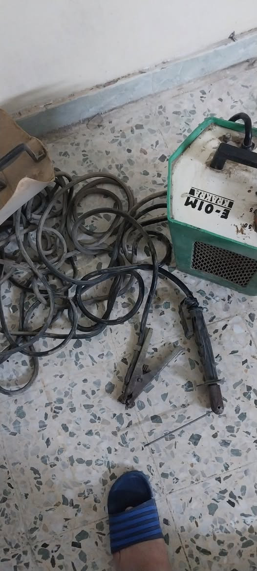 ماكنه لحام بلغاريه اصليه نظافة فول استعمال منزل ٣٠٠ وبيه مجال


**إذا كنت صاحب هذا الإعلان وتريد حذفه لأي سبب، رجاءا أرسل رسالة إلى الدعم الفني**