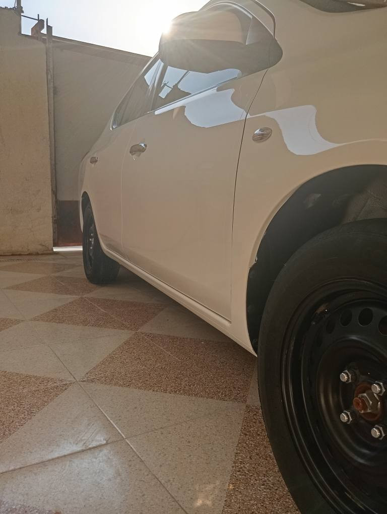 السلام عليكم بوليش جميع السيارات بوليش مضبوط سقل وبوليش بلكوسره بوليش دراجه اولا مكاني بصره ابي الخصيب الاسمده ب 35بس بوليش غسل وتنظيف وبوليش ب40جوه السوك ماتنطي فلوس اذا ماشوف الشغل *********** البصرة, العراق
