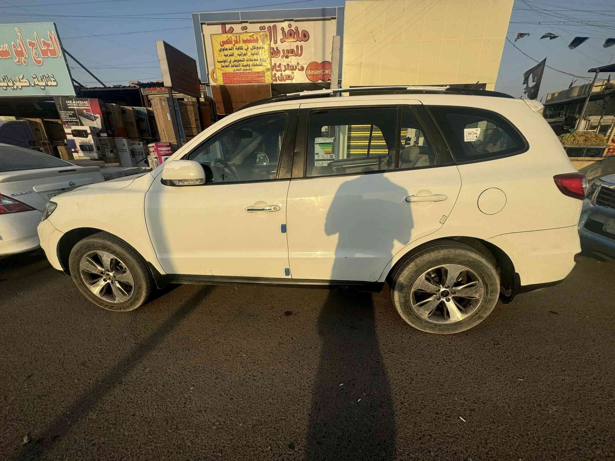 السلام عليكم سنتافيا 2012 خليجي 
ضربتها بالجنطة  بية فقط صبغ  بالجنطة اثر طخة ستوتة

مكينة ٦سلندر 

اشاير بل مري ول مري شفط 

٧راكب 

كامرة خلفية

حساسات 

ماشية ٢٢٠

دك جرس من تعبر 120

تبريد ثلج 

تحكم ستيرن  جهتين 

كير ومحرك  كفالة عامة 

رقم بغداد 

سيارة خير من الله 

سيارة بسمي تحويل ثاني يوم  

السعر (١٦٠) وبيه مجال 

مكان سيارة بغداد 
***********
***********
