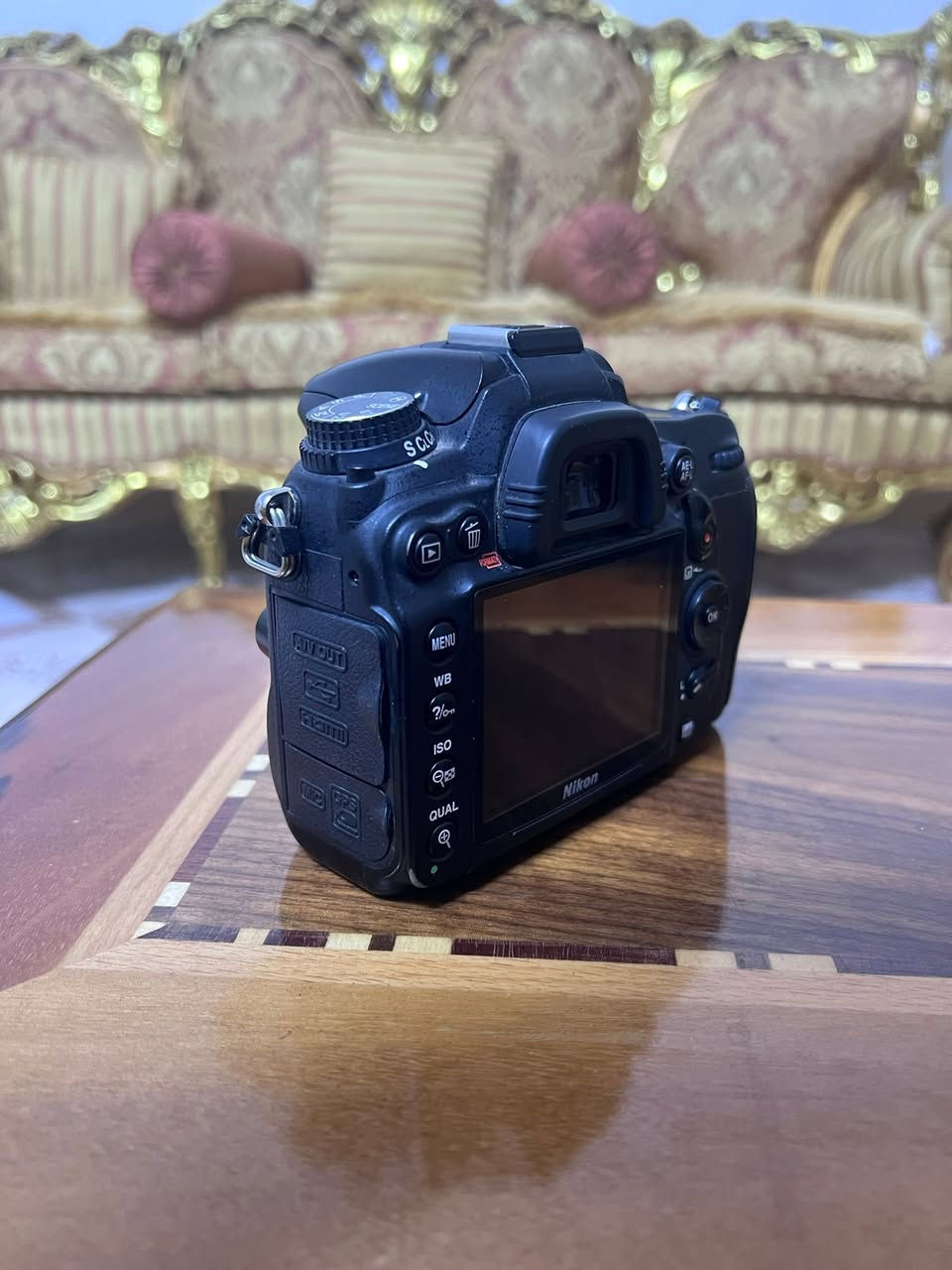 📸 للبيع Nikon D7000 بحالة جيدة
🔹 الكاميرا: Nikon D7000
🔹 العدسة: Nikon 18-105mm VR
🔹 عدد اللقطات (Shutter Count): 40 ألف لقطة
🔹 نضافه فوق ال90%
📦 الملحقات:
✅ عدسة 18-105 VR
✅ بطارية
✅ شاحن
✅ جنطة
✅ حزام كتف
✅ كيبل نقل صور
✅ هود للعدسة
✅ الكارتونة الأصلية

📸 الكاميرا تعمل بكفاءة عالية والأوتو فوكس شغال ممتاز، مناسبة للتصوير الفوتوغرافي والفيديو.

💰 السعر: (400 وبيها مجال)
📞 للتواصل: ***********
