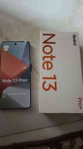 للبيع موبايل جديده بعدة بلزكات مال الشركةنبدي المزاد ب 70 الف.
يوجد توصيل 
***********5
