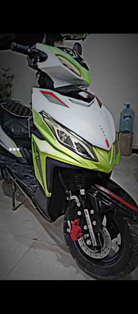 ماطور ماكس للبيع او مراوس السعر 300الف الماطور خير من الله ما شاء الله...