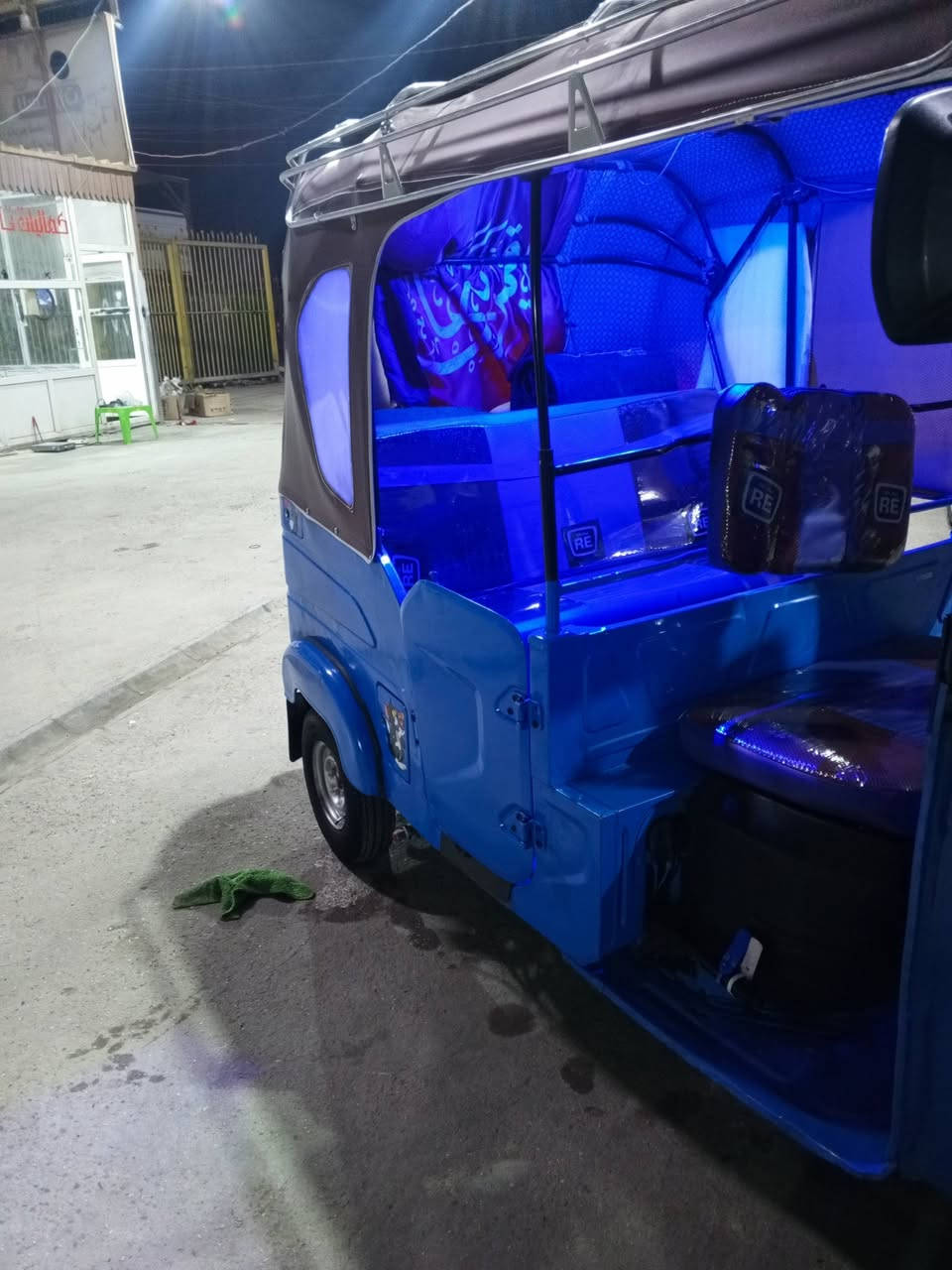 سلام عليكم ورحمة الله وبركاته 
تكتك للبيع مديل 22رقم وسنويه 
تكتك خير من الله مال جناي 
بيه ضربه بسيطه وراجعه بارد 
ومصبوغه صبغ عام جماليه 
مكينه كفاله وخير من الله 
كهربائيات شغاله كلشي مابيه نقص كبل للشارع 
السعر 7ونص وبيه مجال حكك لجيه شي بسيط 
مكان القاسم ؏ مستعجل على بيعته 
***********
