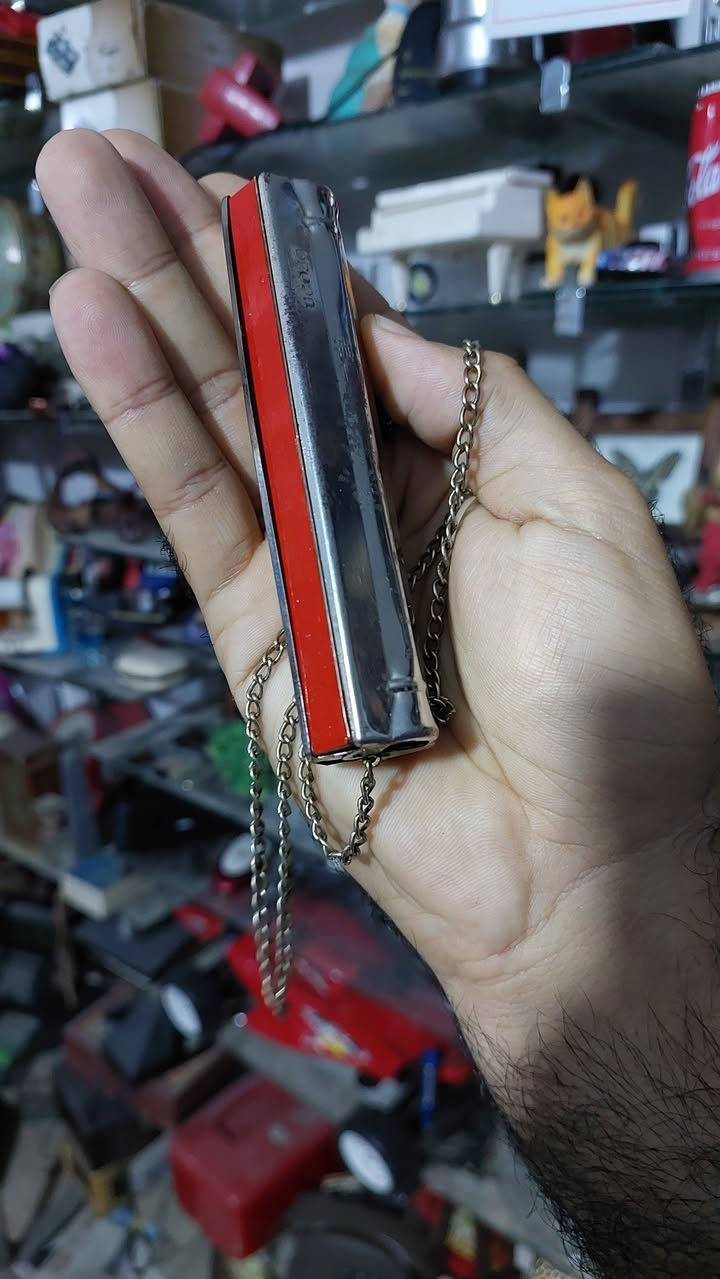 قطعه موسيقيه حديد بالكامل قديمه شغاله كويس جدا لعرض سعر


**إذا كنت صاحب هذا الإعلان وتريد حذفه لأي سبب، رجاءا أرسل رسالة إلى الدعم الفني**