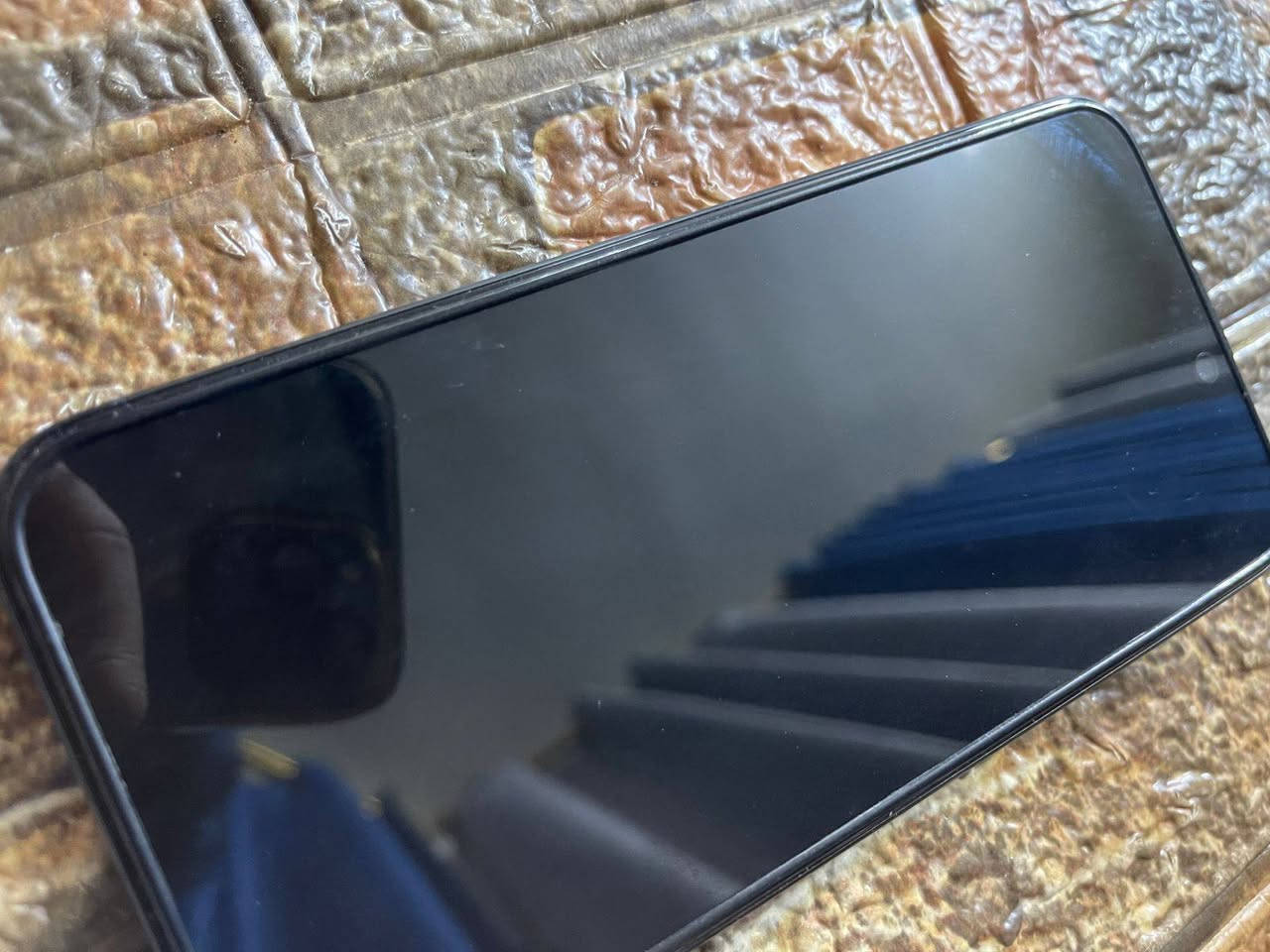 مشحون ١٣٦ مره بطاريه ١٠٠ النضافه ١٠٠/١٠٠ ذاكره ٥١٢ ***********مكفول
